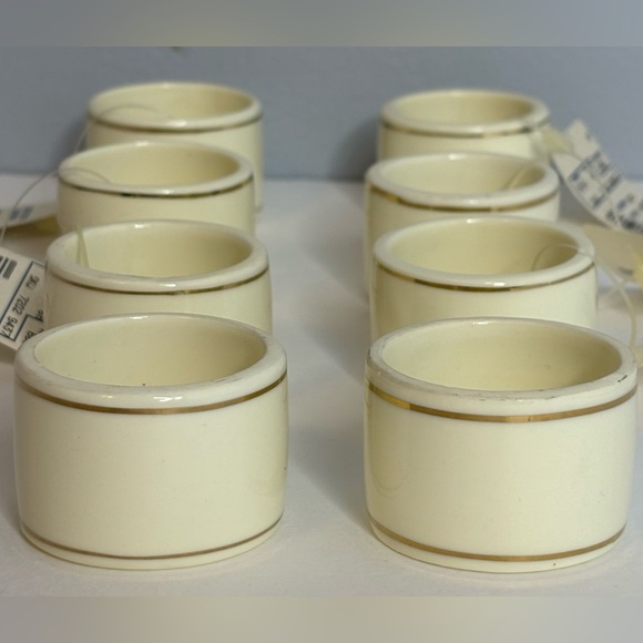 NAPKIN RINGS (BONE CHINA) - Picture 1 of 6